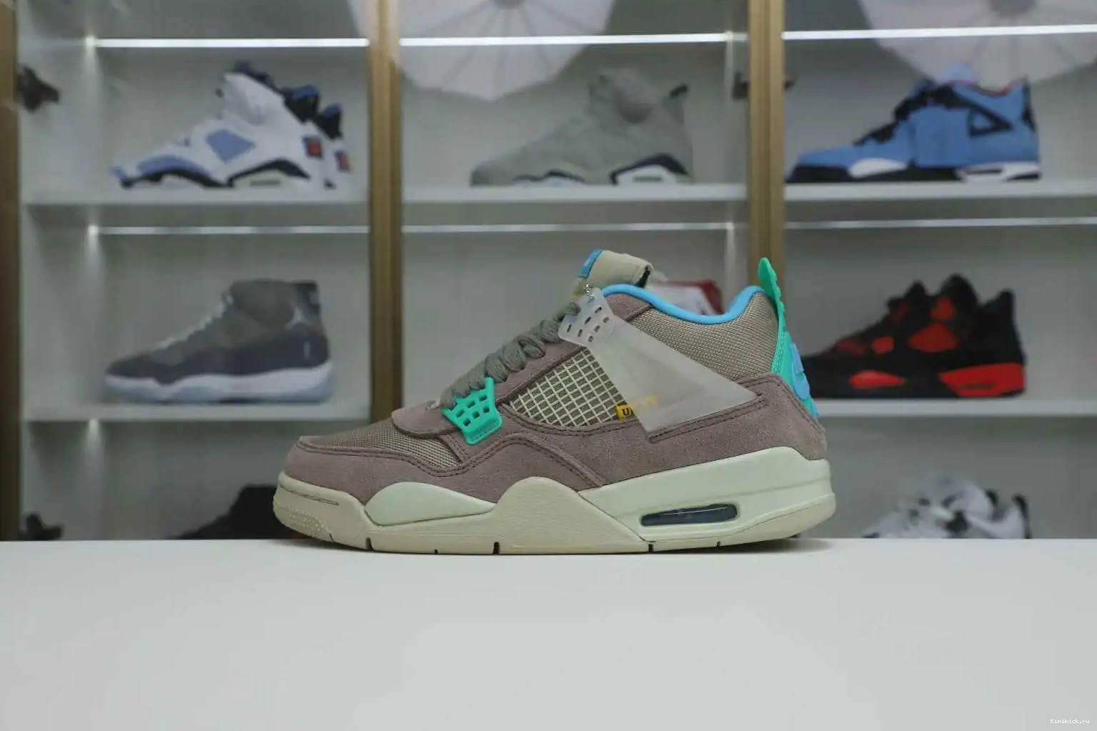 4 JORDAN LA RETRO HAZE' UNION AIR Kimikick X 'TAUPE 0406